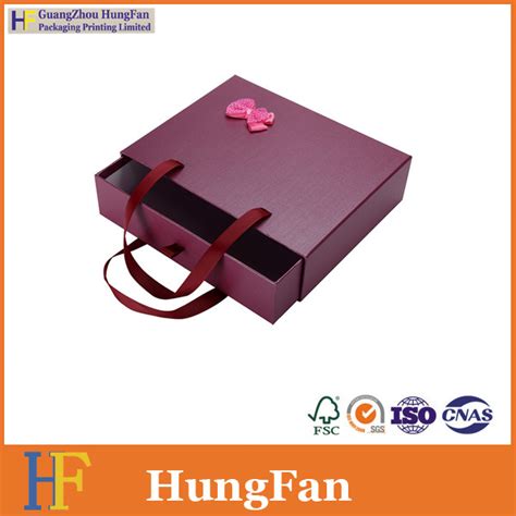 Customized Hot Stamping Folding Drawer Gift Paper Packaging Box China