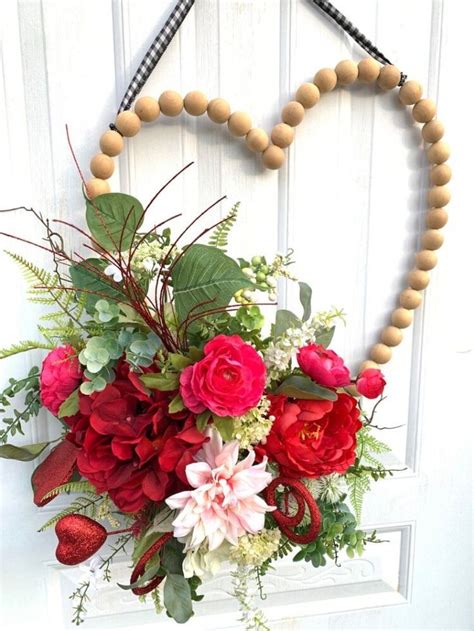 Valentine S Day Wreath Ideas That Will Brighten Your Front Door