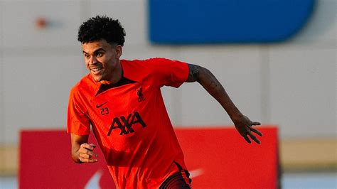 Photos: Luis Diaz returns on day one of Liverpool's Dubai training camp ...