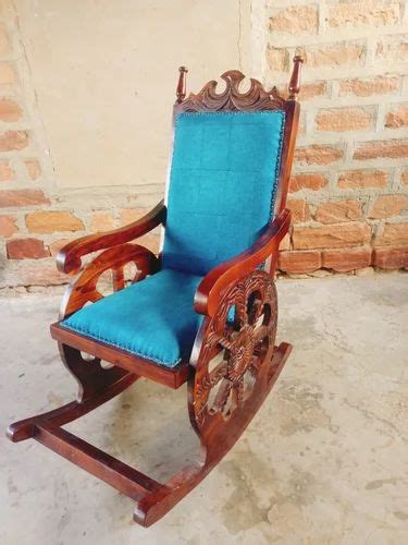 Sheesham Wood Wooden Rocking Chair With Cushion At Rs 11000 In Jodhpur