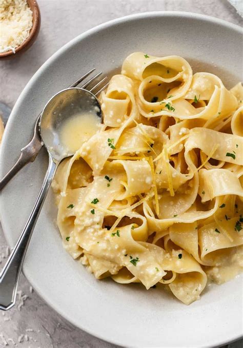 Pappardelle Al Limone Creamy Lemon Pasta Lemon Pasta Pappardelle | Hot ...