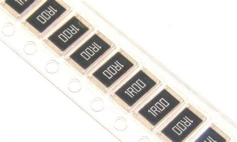 Резистор SMD 1Ом 1R 1206 1% 1R00: продаж, ціна у Черкаській області ...