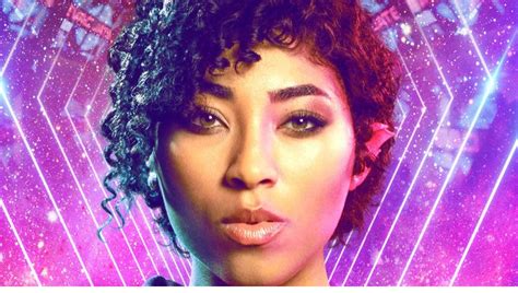 Hot Sexy Adriyan Rae Bikini Pics