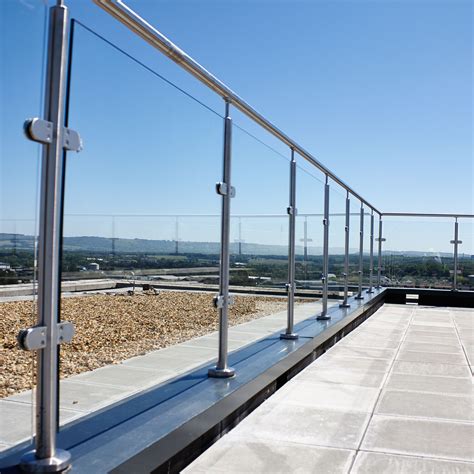 Stainless Steel Handrail for Outdoors | The Outdoor Look