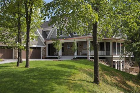 Deephaven Cottage Traditional House Exterior Minneapolis By