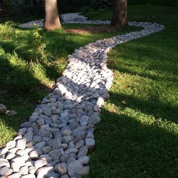 75 Black River Rock Landscaping Ideas You'll Love - January, 2025 | Houzz