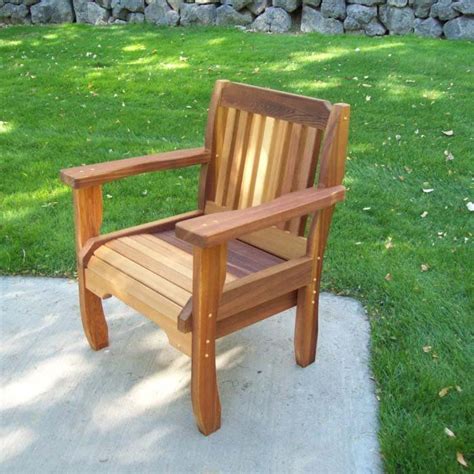 Transform your garden into perfect place by wooden garden chairs ...