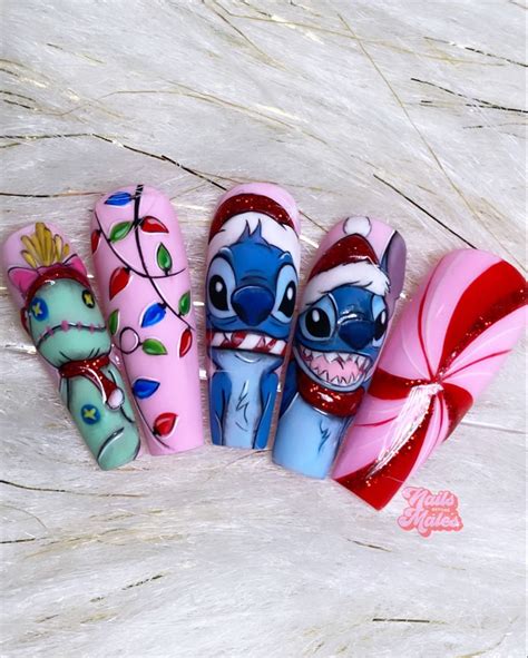 Characters nail art | Disney christmas nails, Disney nails, Xmas nails