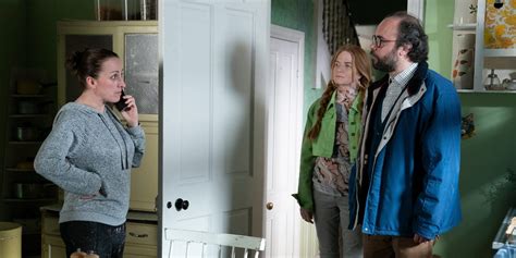 EastEnders spoilers - Bianca issues an ultimatum