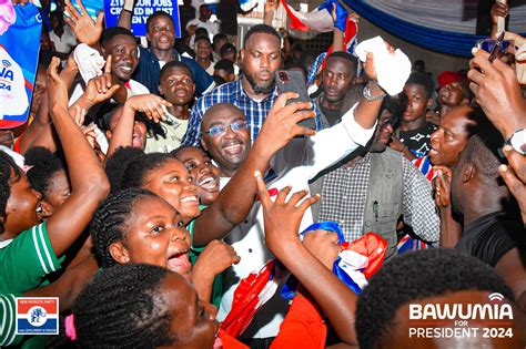 Vice President Bawumia Connects With The Youth In The Oti Region Dr