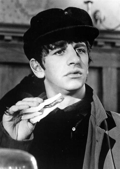 Ringo S Solo Scene From A Hard Day S Night Beatles Movie