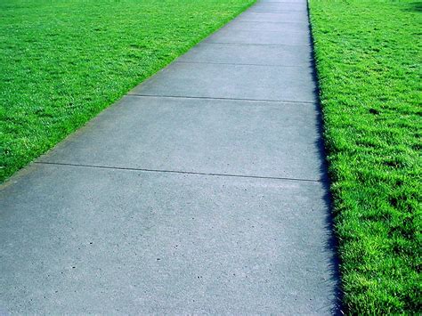 Free Stanford Footpath Stock Photo - FreeImages.com