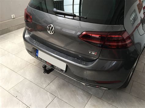 Kompletny zestaw fabryczny hak holowniczy VW Golf Sportsvan Doposażanie