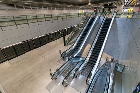 Maxwell MRT Station Escalators From Upper Lower Platforms Land