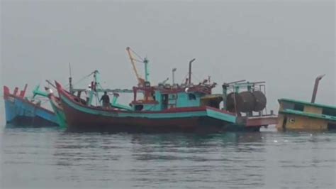 Curi Ikan 3 Kapal Nelayan Malaysia Ditenggelamkan