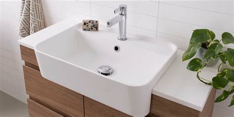 chau ban  thiet bi ve sinh ricco