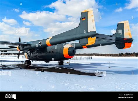 Fuerza Aérea Alemana Nord 2501d Noratlas En Exhibición En El Museo De