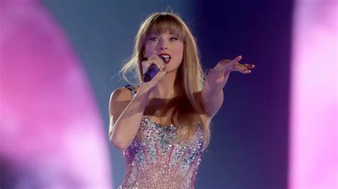 テイラー・スウィフトがファンに“思いやり”のある行動を求める 7月7日にアルバム『speak Now Taylors Version』を