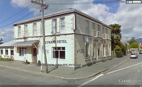 Outram Hotel Dunedin Otago Pub Info Publocation