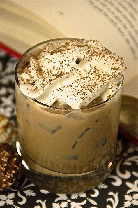 Kahlua And Cream Kahlua And Cream Kahlua Recipes Cocktail Desserts