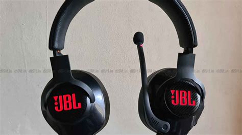 Jbl Quantum 400 Gaming Headset Review A Versatile Mid Range Offering