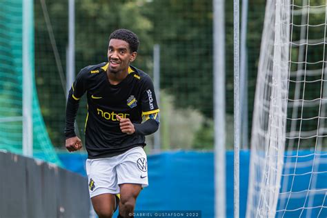 220903 AIK BK Häcken U19 220903 AIK s Alexander Fessha Flickr