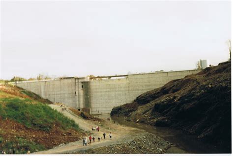 Barrage Avant Mise En Eau