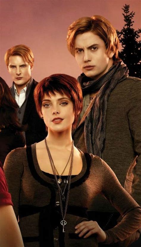 Alice Cullen Photo Breaking Dawn Part 1 Comi Con Poster Hq Alice