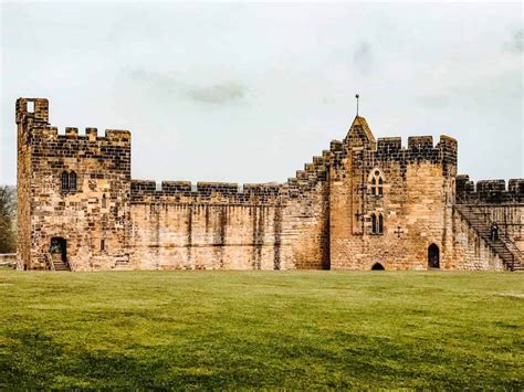 10+ Alnwick Castle Harry Potter Filming Locations & Activities (2024)!