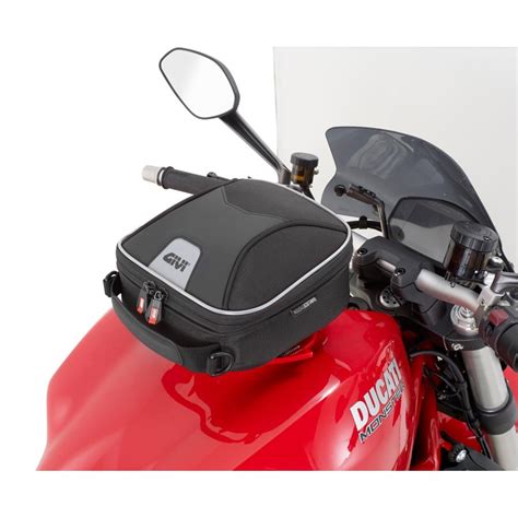 Givi Xstream Tanklock Seatlock Xs