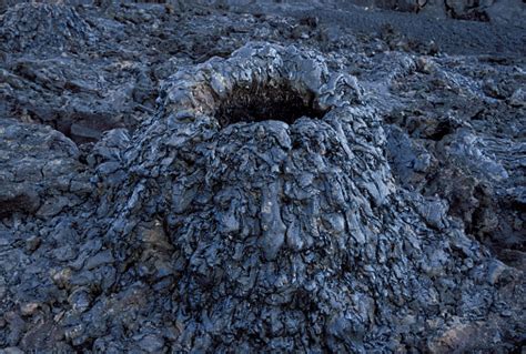 Hornito Lapangan Lava Teluk Sullivan Pulau James Isla Santiago Pulau