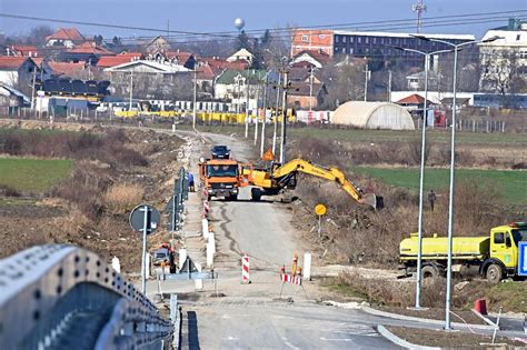 Privode Se Kraju Radovi Na Auto Putu Sur In Novi Beograd Za Saobra Aj