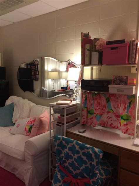 This Was My Freshman Dorm At Samford University Cool Dorm Rooms