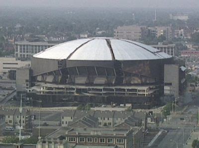 Indianapolis arena closure: Elvis last concert, Michael Jordan return