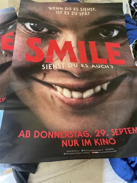 SMILEY SIEHST DU das Lächeln Filmplakat Klein Orginal Gerollt 118 x 84