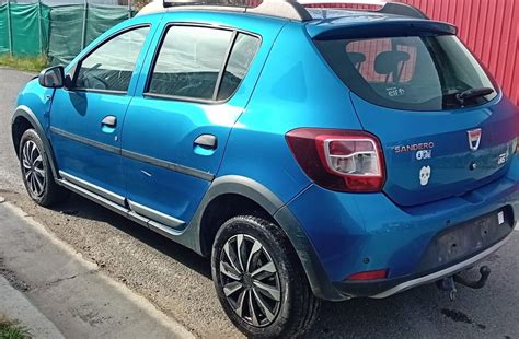 Dacia Sandero Stepway Avariat Navigatie Padureni Olx Ro