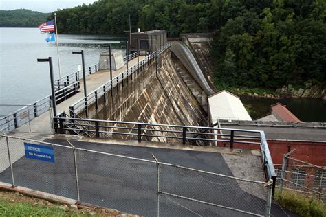 Ocoee River Tva Ocoee No 1 Dam Parksville Reservoir P Flickr