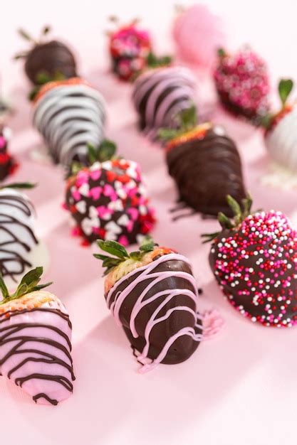 Premium Photo | Chocolate dipped strawberries