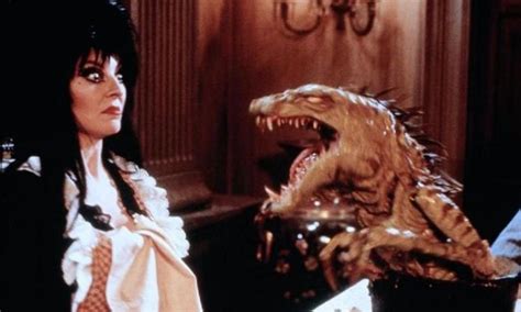 Elvira Mistress Of The Dark 1988 Film Review Hubpages