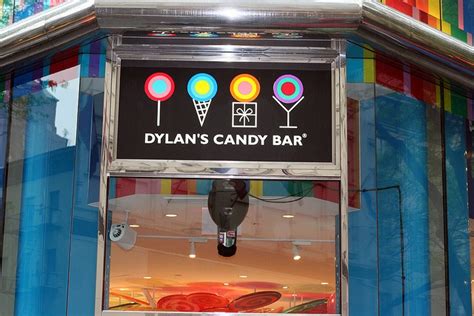 Dylan's Candy Bar | Dylans candy bar nyc, I ny, Candy bar