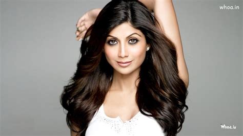 Shilpa Shetty Face Closeup Wallpaper