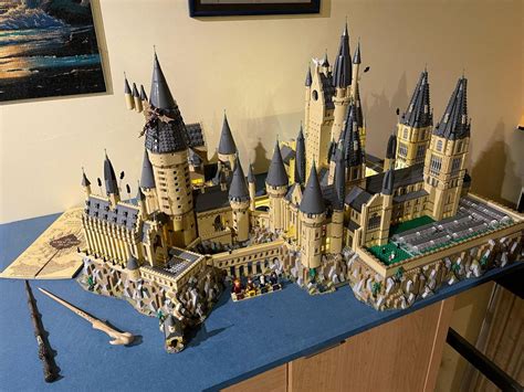 LEGO® Hogwarts Castle Set #71043 Epic Extension – BuildaMOC ...