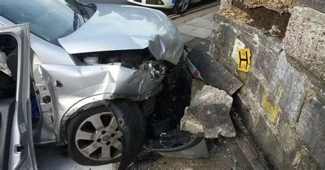 Woman 86 Dies After Car Crashed Into Wall Devon Live