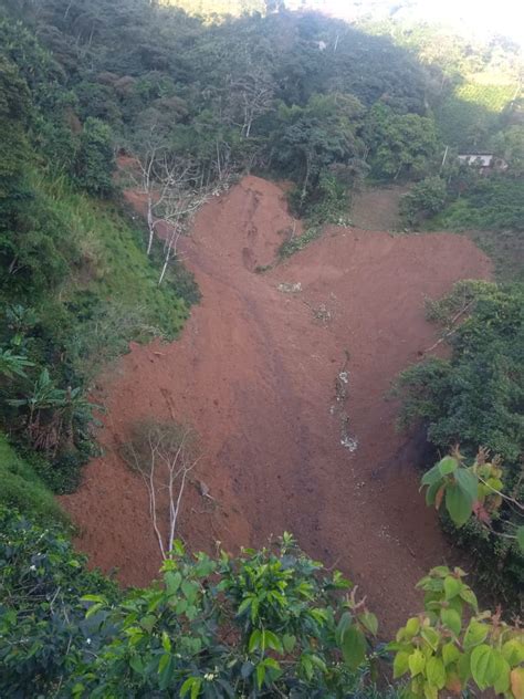 Deslizamiento en Betulia causó represamiento de quebradas