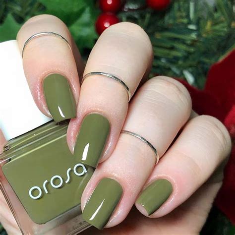 23 Olive Green Nails That Are Perfect For Fall Stayglam