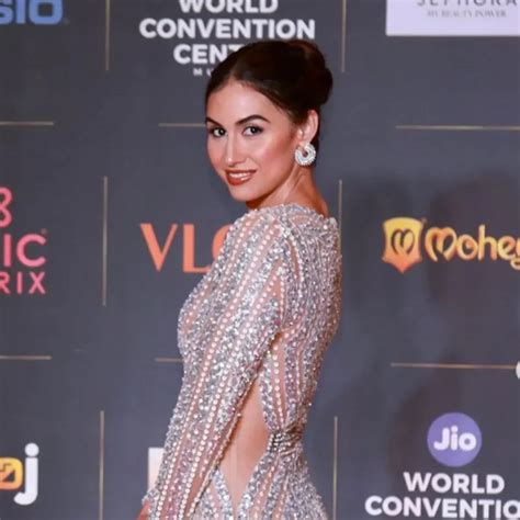 50 Lauren Gottlieb Hot And Sexy Bikini Pictures Inbloon