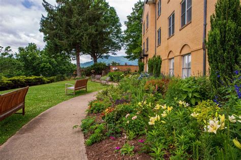 Lambuth Inn - Lake Junaluska Conference & Retreat Center