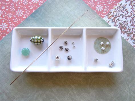 DIY - Hat Pin Tutorial - Rings and ThingsRings and Things