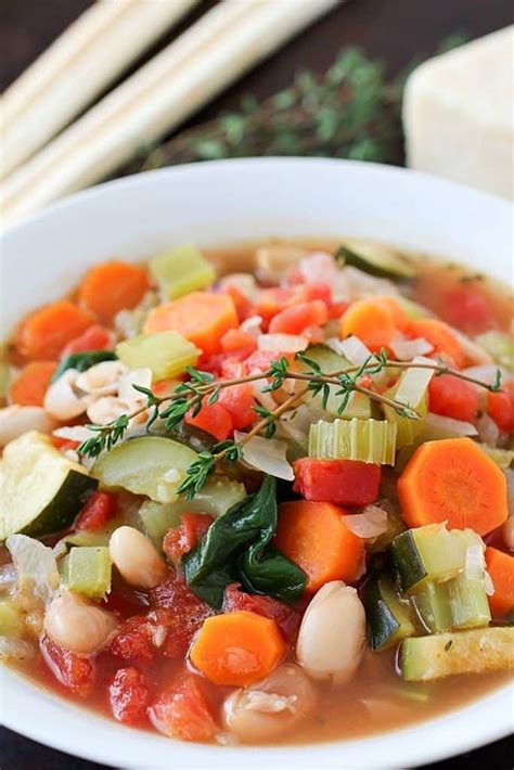 Healthy Soup Recipes Perfect For Eating During Fall