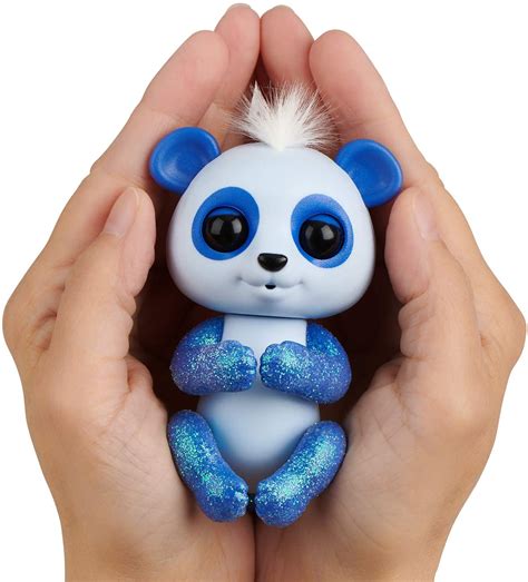 Panda Fingerlings Wowwee Interactive Toy Robot